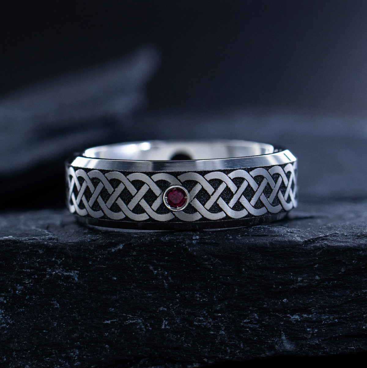 7mm Titanium Ring with Celtic Knot and Gemstone