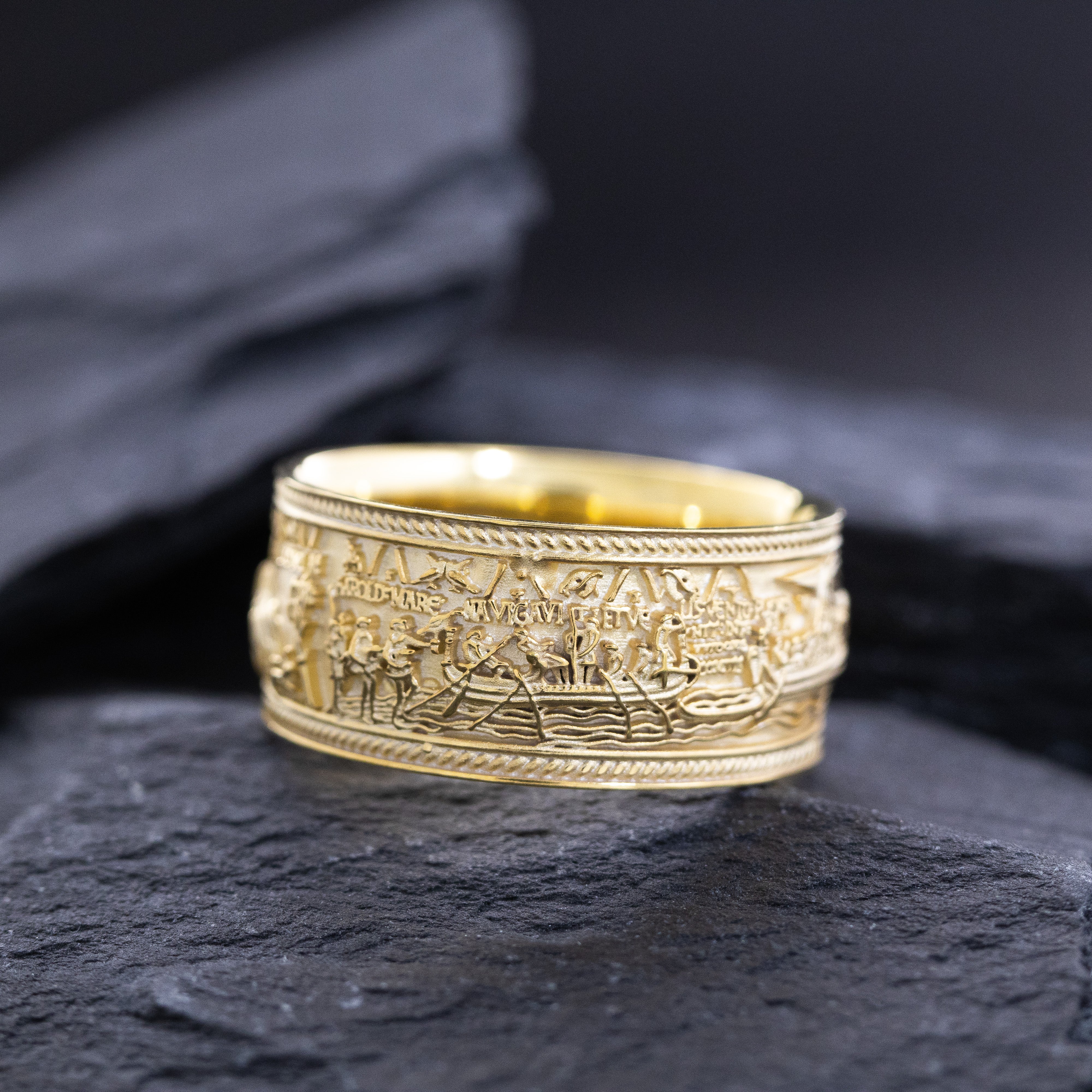 10mm Solid Yellow Gold Band with Bayeux Tapestry Relief