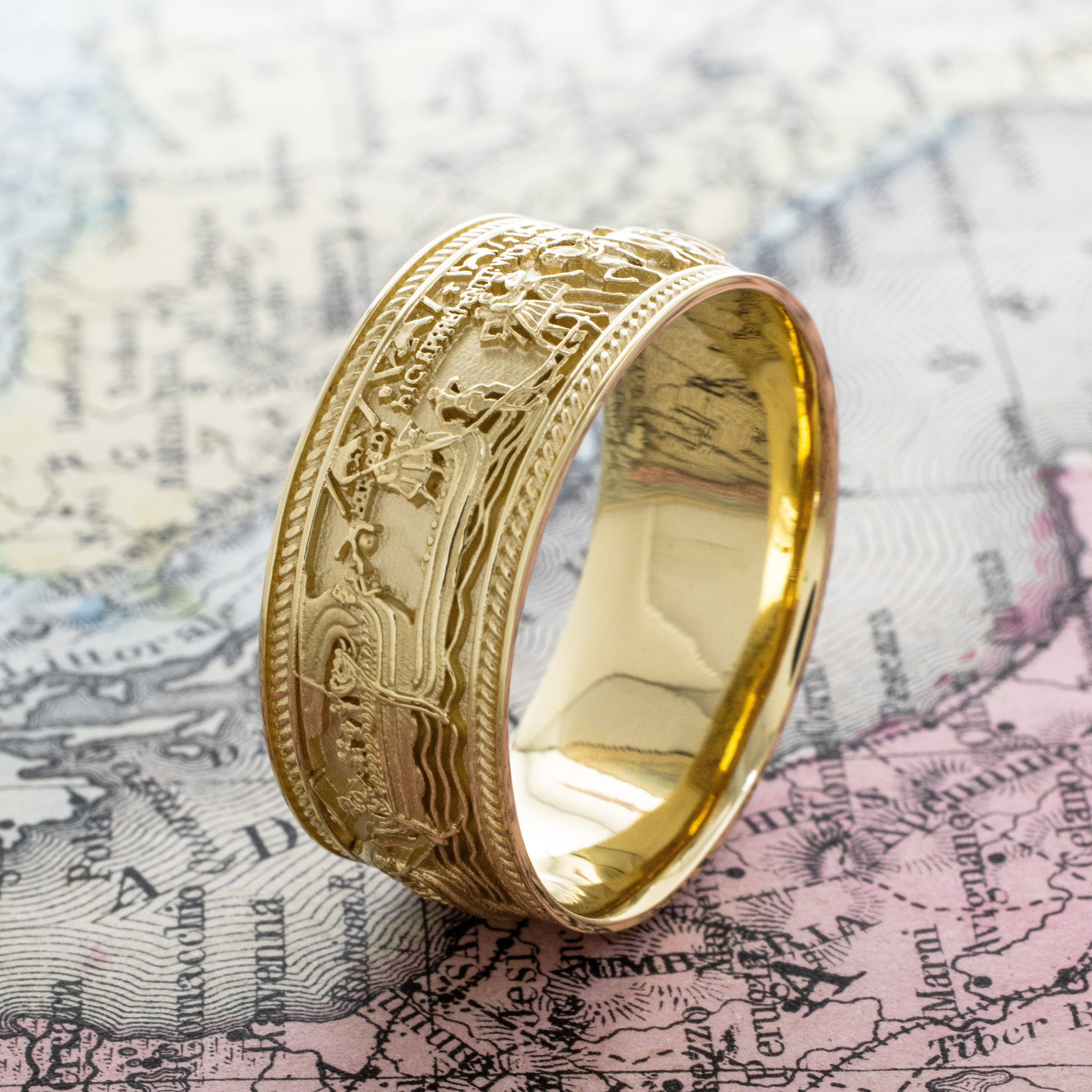 10mm Solid Yellow Gold Band with Bayeux Tapestry Relief