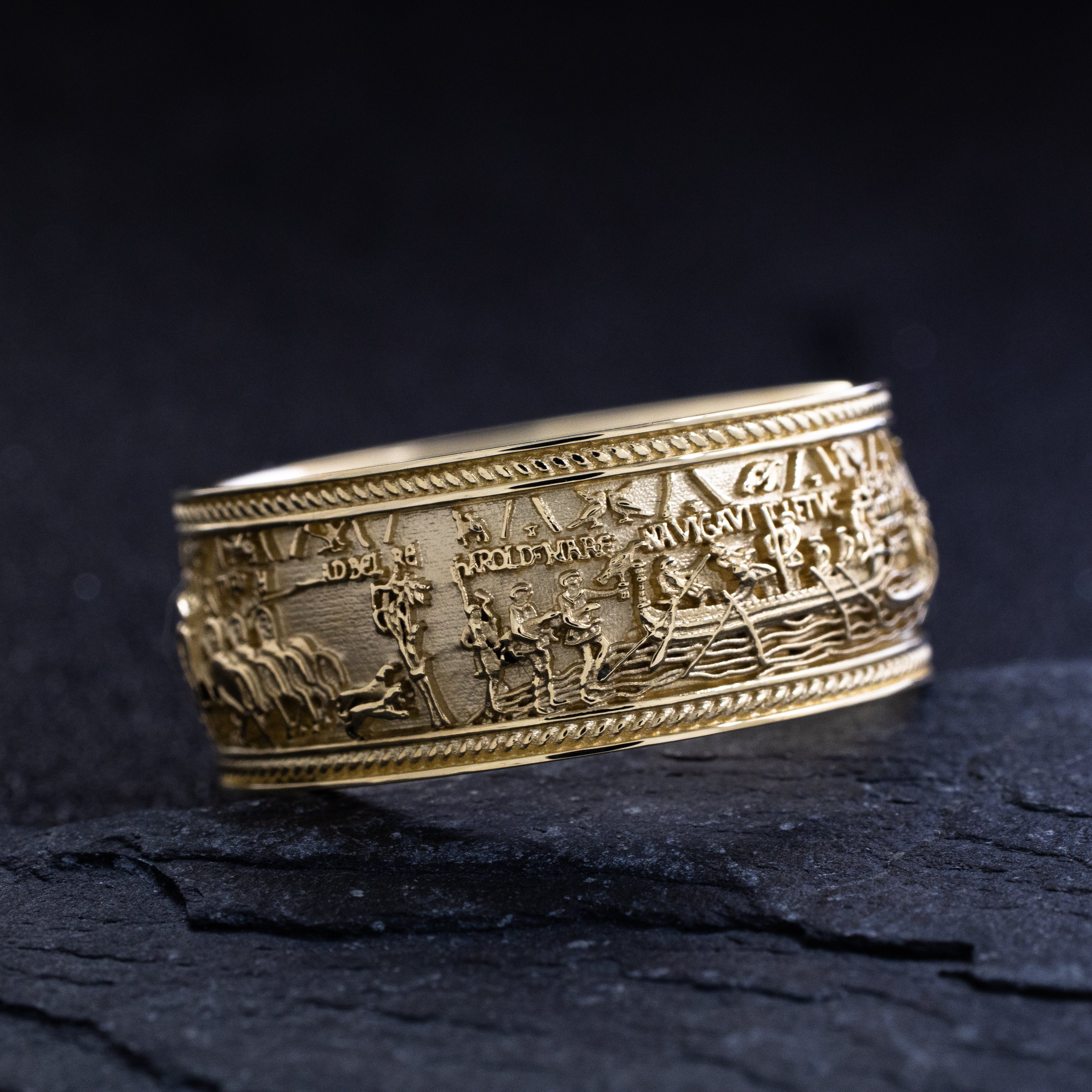 10mm Solid Yellow Gold Band with Bayeux Tapestry Relief