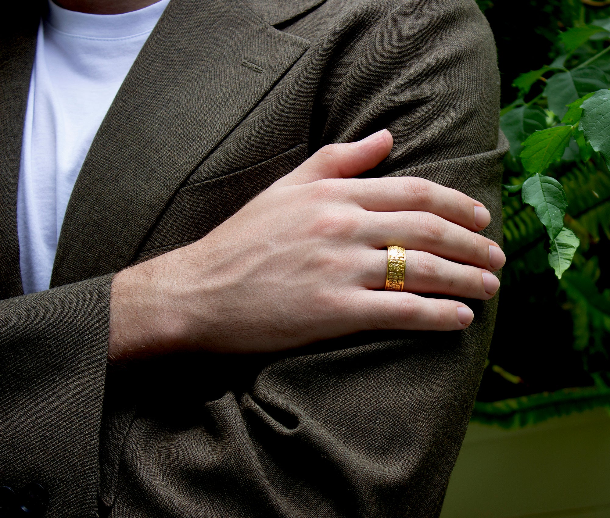 ring, ring on man hand, ring on hand, mens ring, womens ring, wedding band, solid gold ring, gold wedding band, mayan ring, ring with mayan symbols, engraved ring, custom ring, unique ring, historical ring