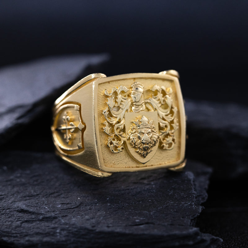 Family Crest Solid Gold Signet Ring