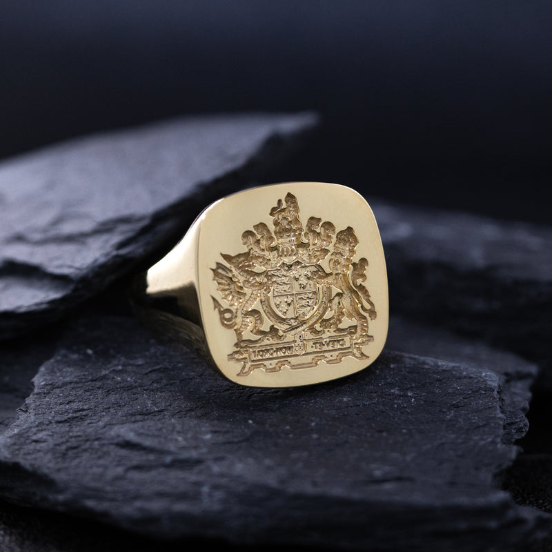 English House of Tudor Wax Seal Signet Ring, 14k Solid Yellow Gold Ring