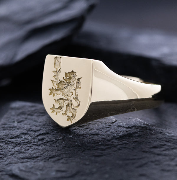 Heraldic Lion with Rose Wax Seal Signet Ring, 14k Solid Yellow Gold Ring with European Heraldic Design