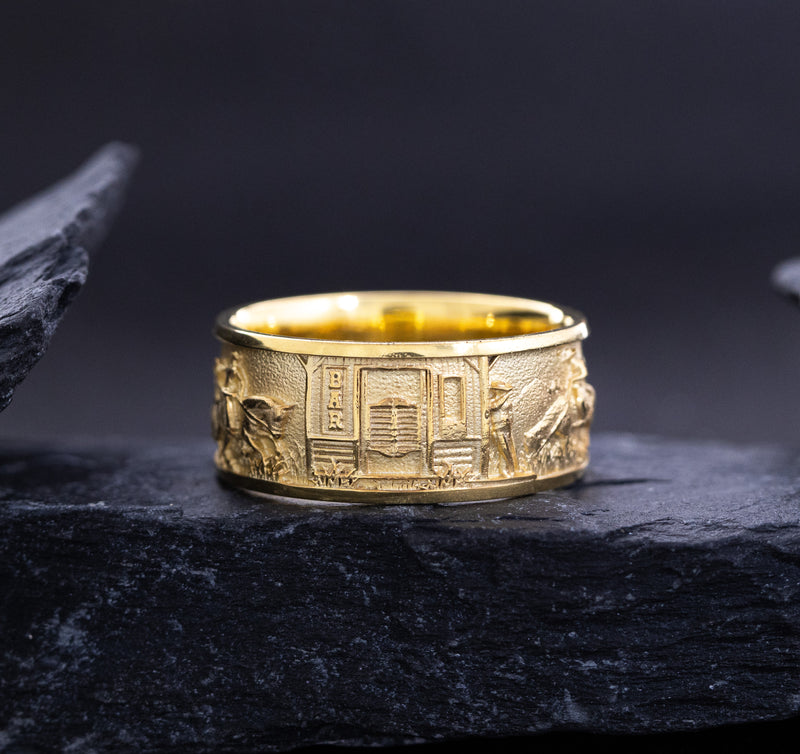 10mm Solid Yellow Gold Band with Western Cowboys and Bulls