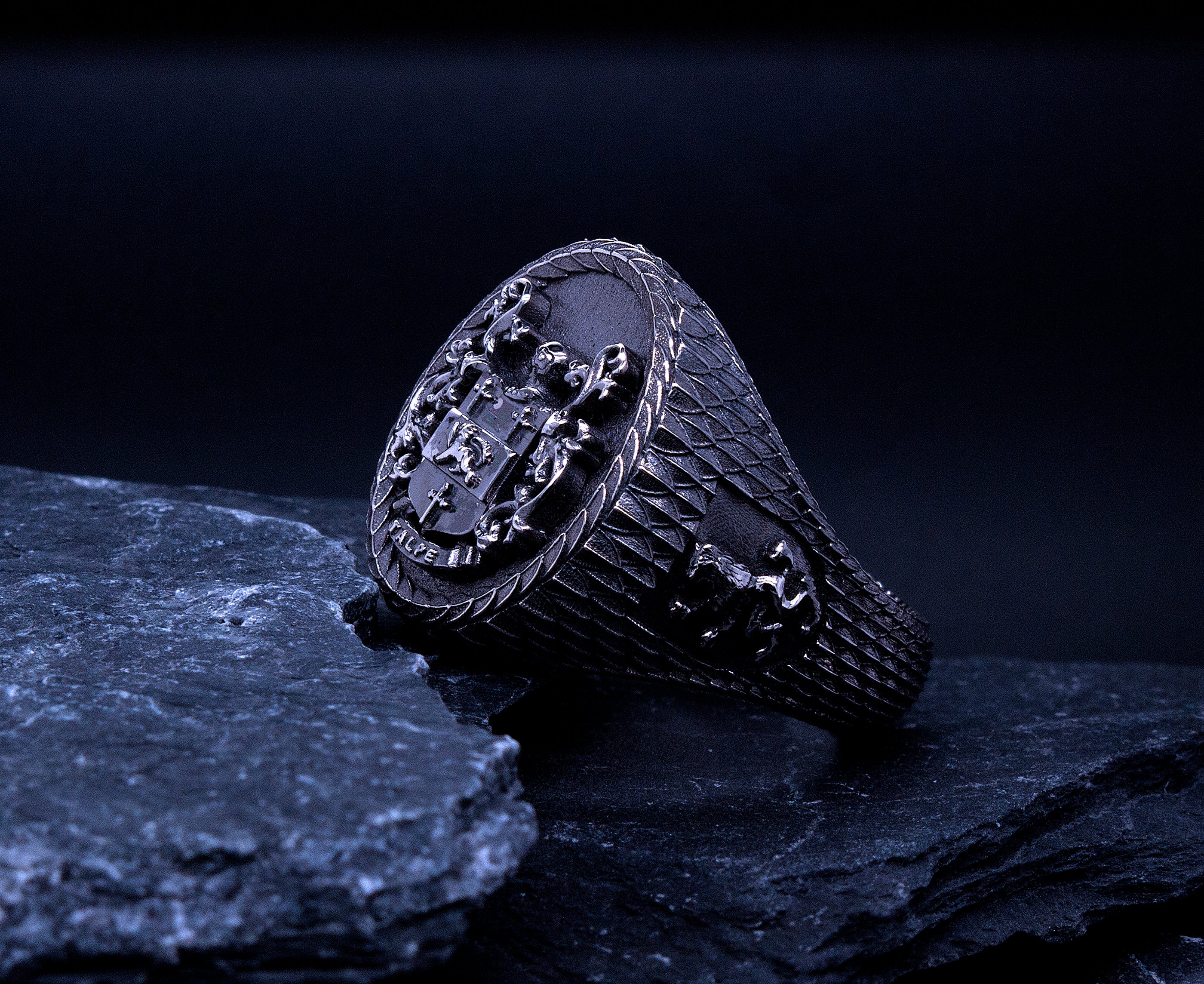 White Gold Signet Ring with Antique Finish